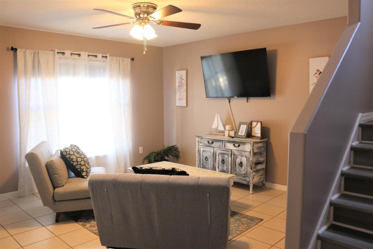 Beachside Serenity Escape - Private 3Br And 2Ba, Dog Friendly Duplex Oasis, Steps To Shore! Melbourne Exterior photo