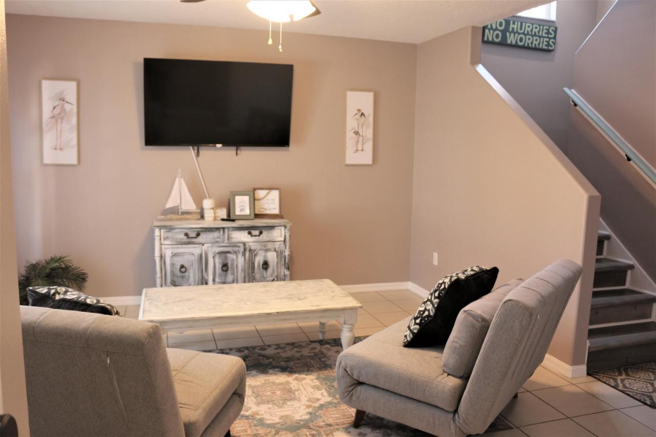 Beachside Serenity Escape - Private 3Br And 2Ba, Dog Friendly Duplex Oasis, Steps To Shore! Melbourne Exterior photo